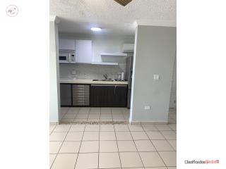Rento PH Granada Park x $2,500.