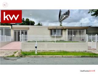 URB. SUMMITT HILLS, CASA EN SAN JUAN