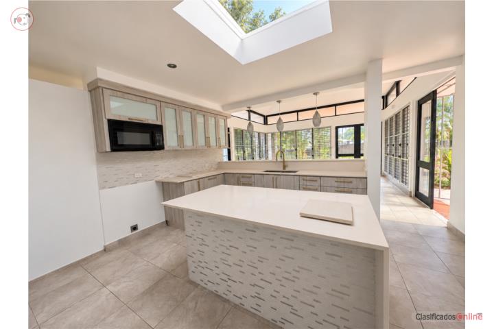 Private Pool and Bright Spaces in Caguas