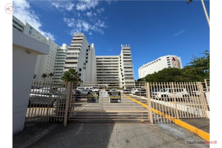 Apartamento en Condominio Mar de Isla Verde