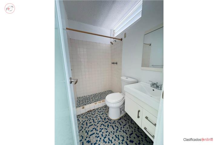 ¡SE ALQUILA APARTAMENTO EN LEVITTOWN!