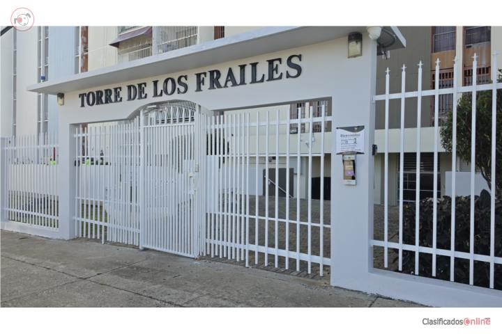 En Torre De Los Frailes en Guaynabo Piso 8