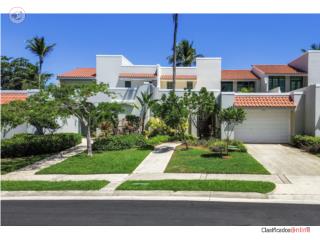 Lujoso Townhouse en Urb. Dorado Reef 3/3 $6K
