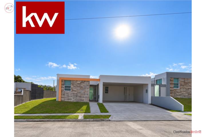 URB. TOSCANA, CASA EN GURABO