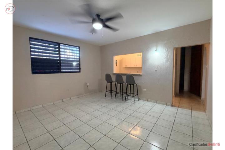 Apto de 2 Dorm y 1 bano con patio privado