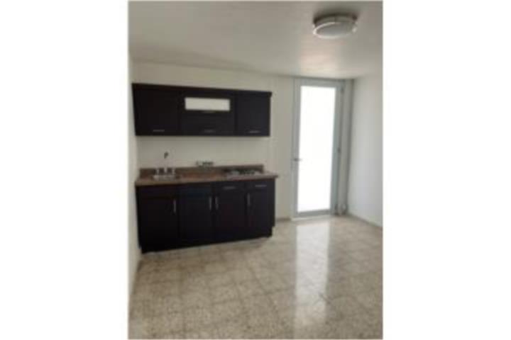Urbanizacion-Torrimar Hermoso Apartamento Torrimar Apartamento en Guaynabo