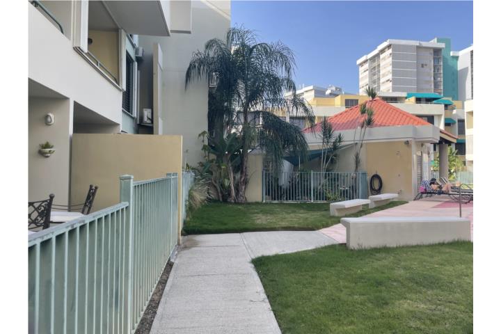 Condominio-Paseo Del Rey BELLO APTO EN PASEO DEL REY Apartamento/WalkUp en Ponce