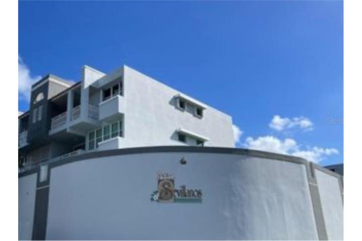 Condominio-Patios Sevillanos Patios Sevillanos Apartamento/WalkUp en Trujillo Alto