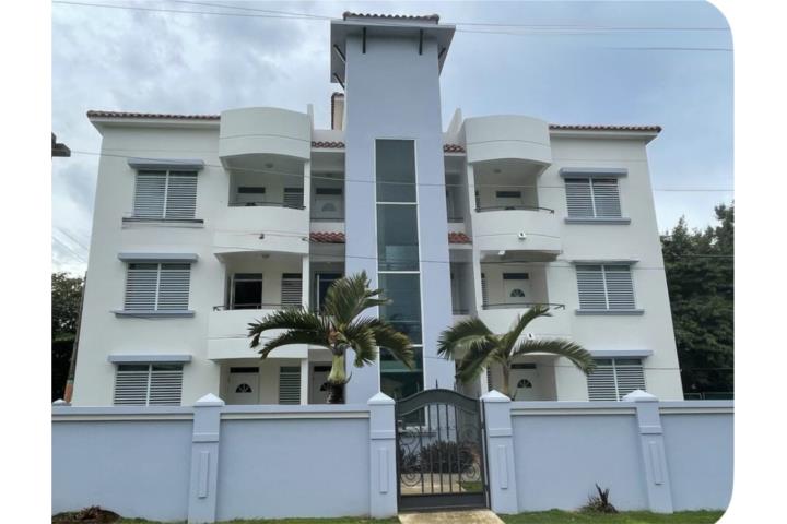 Condominio-Sea Beach Village Sea Beach Colony Apt Piso 2 elevador Apartamento en Rincón