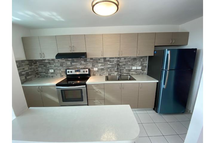 Condominio-Parque Terralinda * PARQUE TERRALINDA * VEALO YA * Apartamento/WalkUp en Trujillo Alto