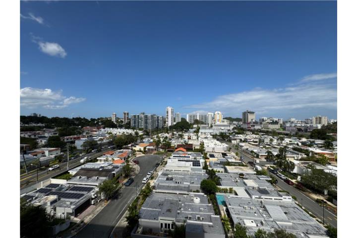 COND. GARDEN HILLS PISO 10 MODERNO