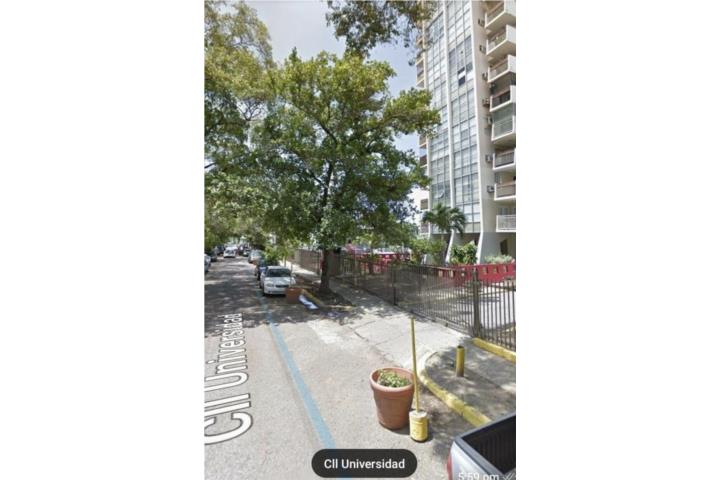 Condominio-El Mirador Condominio El Mirador apartamento 1 y 1 Apartamento en Ponce