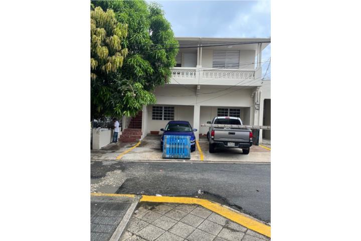 Urbanizacion-Miraflores PRIMER PISO A una cuadra de Sagrado Corazón Apartamento en San Juan - Santurce