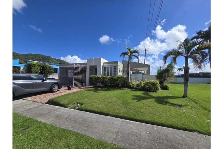 EXCELENTE PROPIEDAD DE ESQUINA GOLDEN GATE II