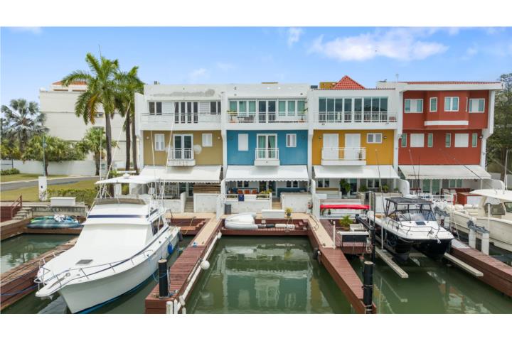 VILLA @ BOQUERON MARINA