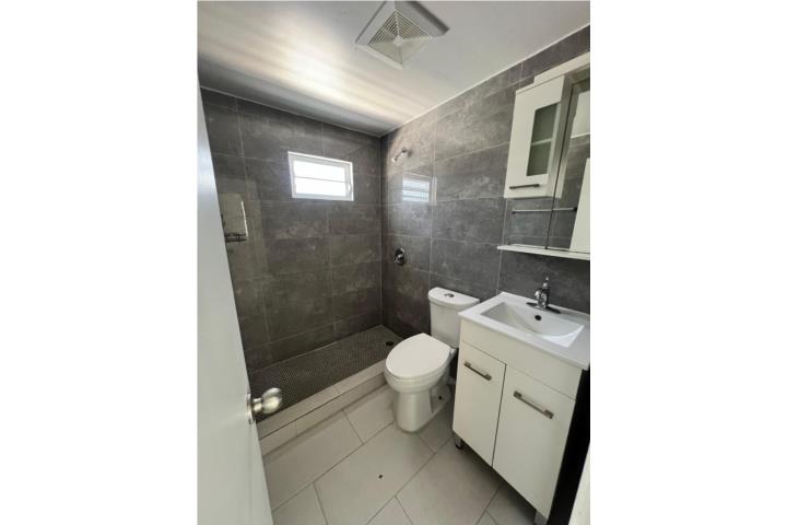 Urbanizacion-Santa Juanita Apt en Santa Juanita Bayamón Apartamento/WalkUp en Bayamón