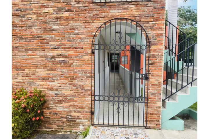 Barrio-Miradero Cond. Santa Clara Apartamento en Mayagüez