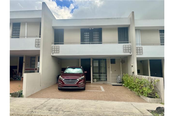 Urbanizacion-Parque De Villa Caparra Beautiful townhome Parque de Villa Caparra Casa en Guaynabo