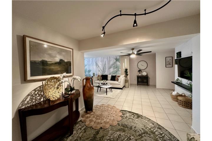 Condominio-Astralis ASTRALIS *3 BEDROOMS*FURNISHED Apartamento en Carolina - Isla Verde