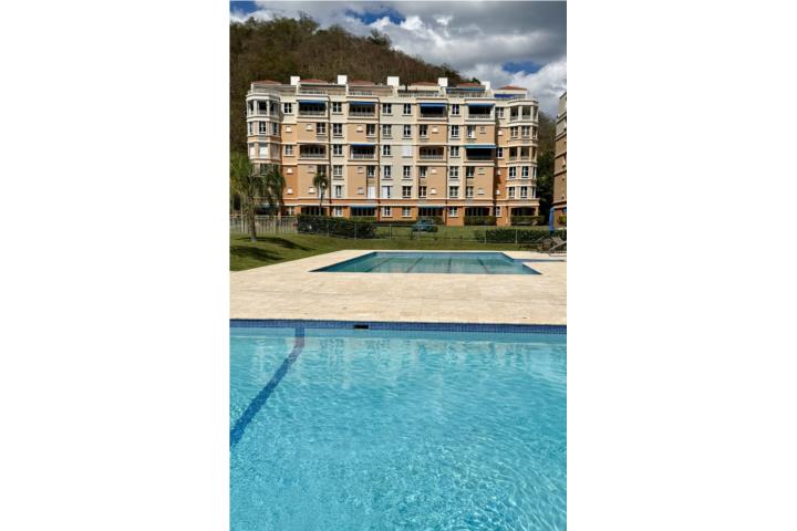 Condominio-Playa Almirante Playa Almirante Apartamento en Añasco