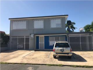 EXT. EL COMANDANTE APARTAMENTO AGUA INCLUIDA