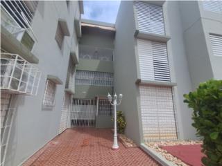 Villa Ol�mpica 5 minutes from airport 