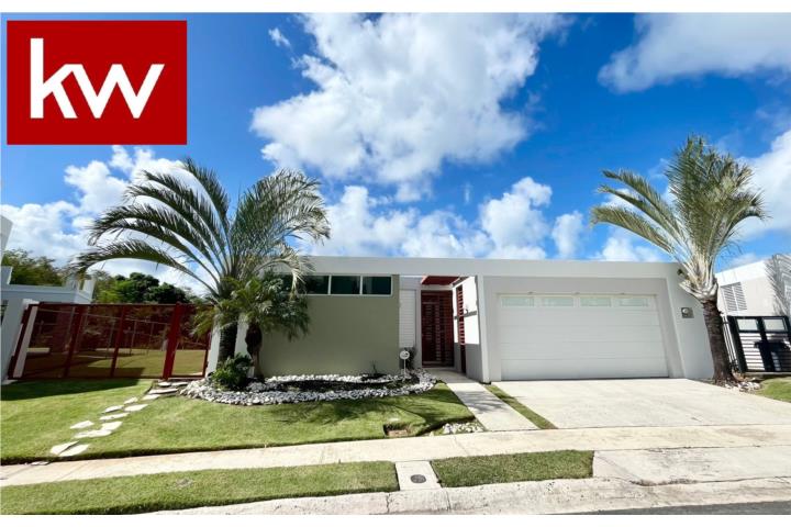 URB. LAS VISTAS, CASA EN CABO ROJO