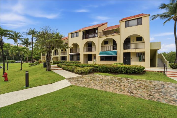 Beach Village, Palmas del Mar, 2-2