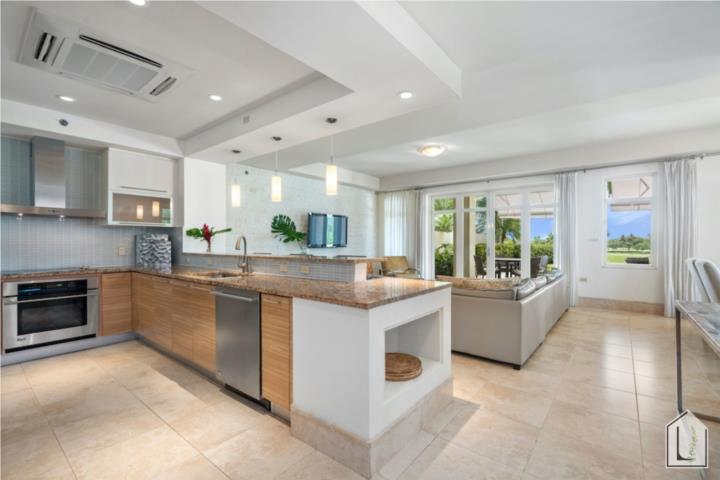 Plantation Village 3Be/3.5Ba/Private Corner