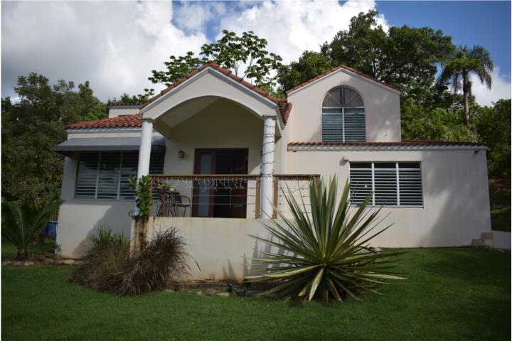 EXTRAORDINARIA RESIDENCIA RIO ARRIBA, ARECIBO