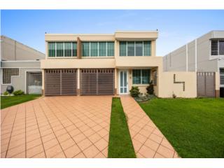 Casa de Oportunidad en Manat� 4/2.5  $2.5K