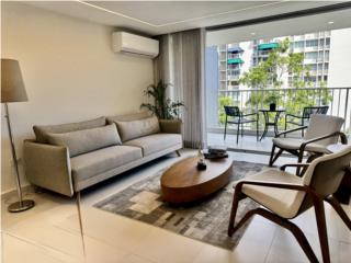 Ave. San Patricio- remodelado 100% bello!