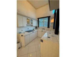 Se Renta Amplio y Hermoso Apartamento 