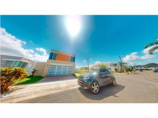Alquiler two story home in Vega Serena