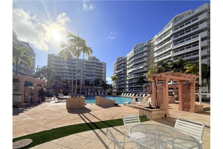 SE RENTA EN ASTRALIS ISLA VERDE