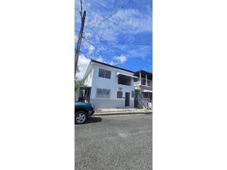 Calle Cristy, Mayag�ez- Apartamento 2do nivel