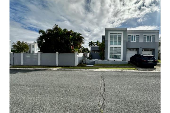 Residencia para Alquiler, La Estancia, Caguas