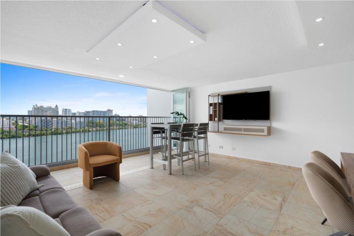 CONDADO | Renovated with Lagoon Views