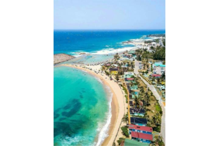 Barrio-Montones Nuevo en la Mejor Playa de Isabela Apartamento en Isabela