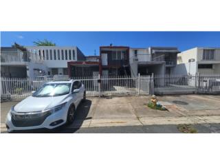 Urb. Extensi�n de Parkville Apartamento  