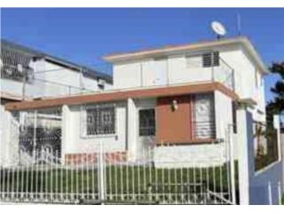 Miraflores / Casa 2do nivel con agua y luz 