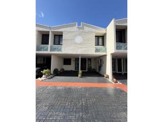 Villas de Tivoli Guaynabo