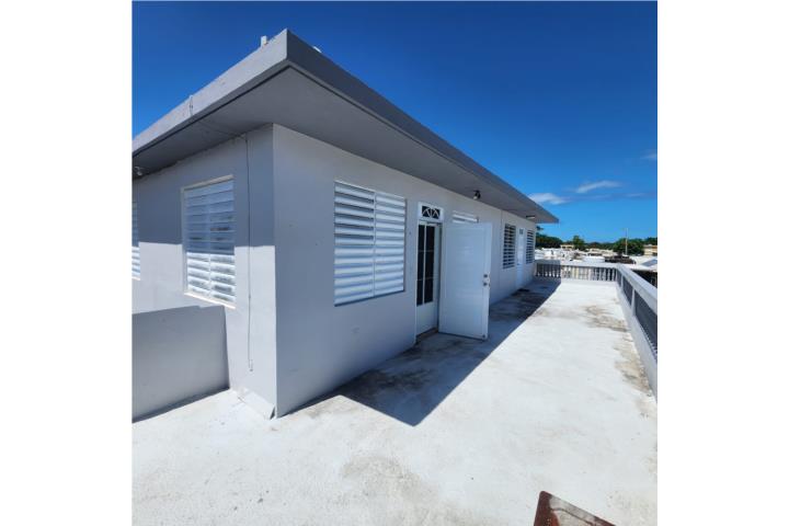 Urb. Villa Humacao 2da planta 1h y 1b