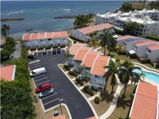Ocean Villa, Walk to the Beach