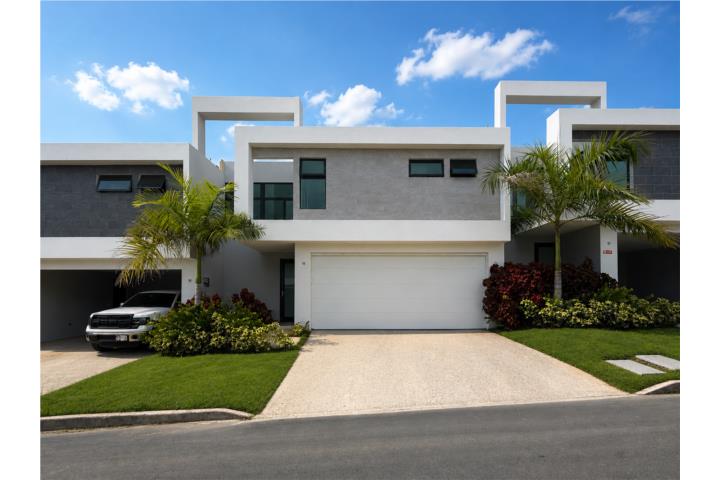 RESIDENCES AT RIO GUAYNABO