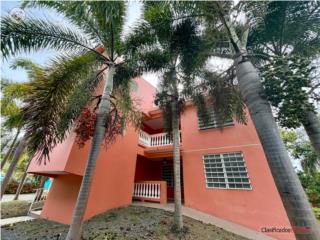 Spacious 3 beds apt with utilities included