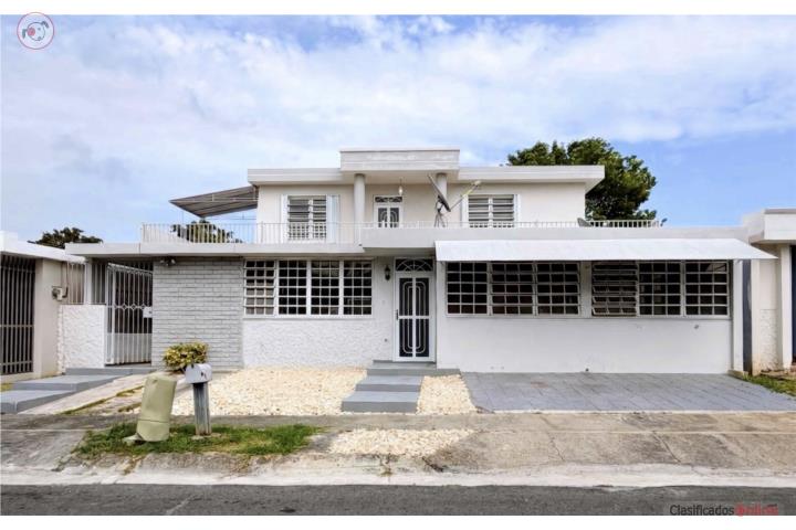 Urb. Jardines de Ponce F23-1 Calle Cundeamor
