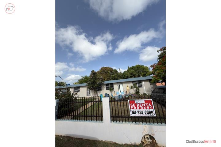 Casa duplex en base Ramey calle M