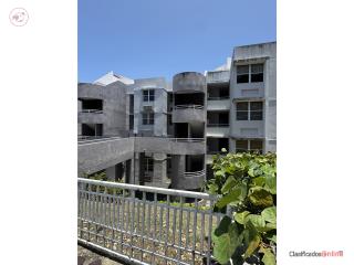 Flamingo Apartments, Militares y Corporativos