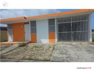 Urb verde mar Humacao casa esquina